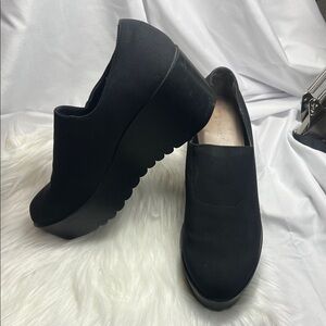 Donald J. Pliner Black Platform Shoes